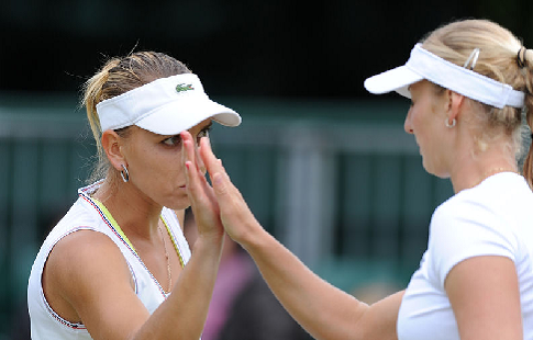 Веснина и Макарова пробились в полуфинал Australian Open