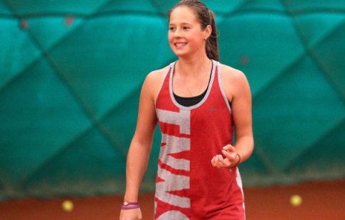 Касаткина победила первую ракетку мира Возняцки на турнире в Санкт-Петербурге