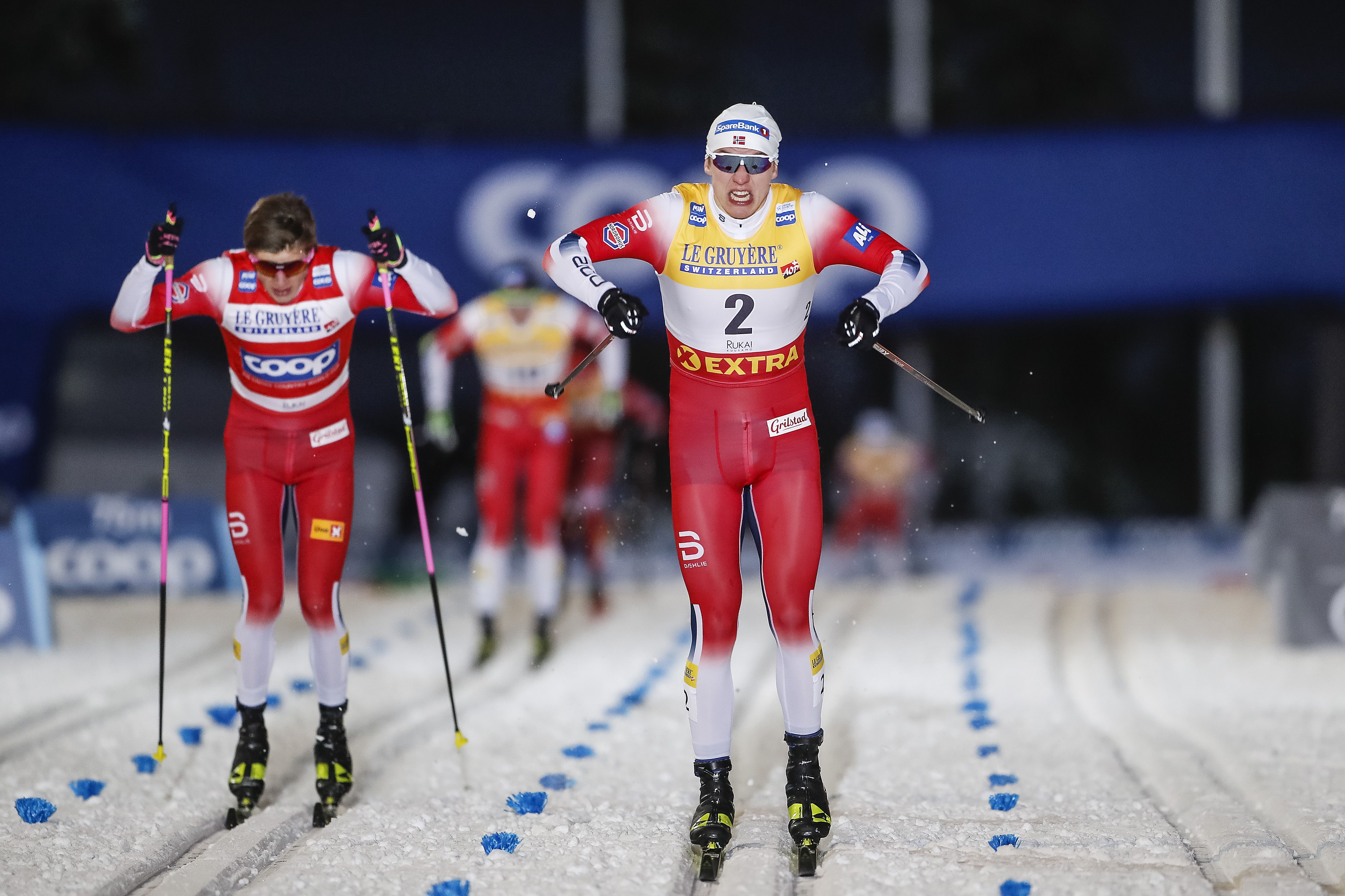 лыжники россии. лыжные гонки. лыжники. лыжная гонка. лыжный спорт прямая трансляция.