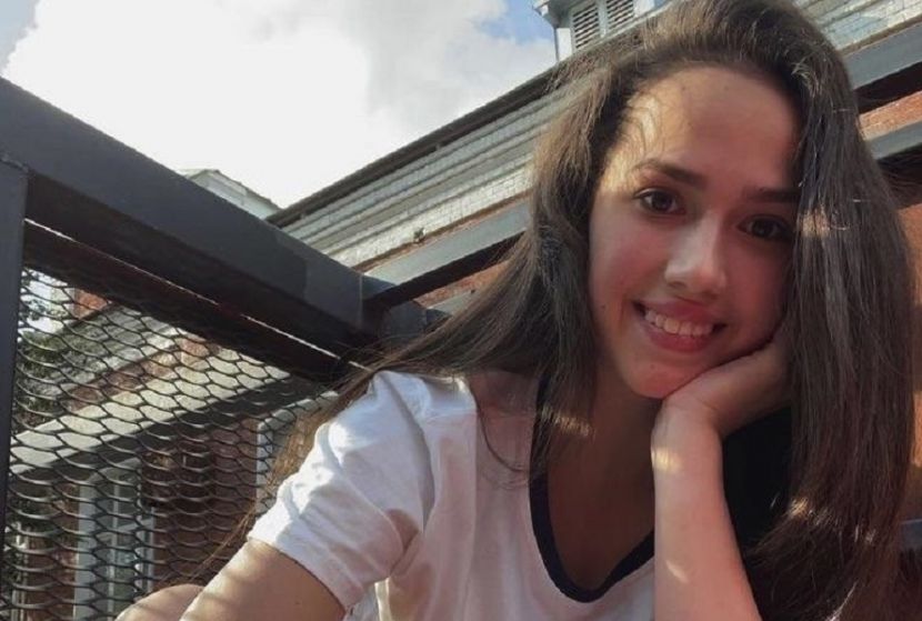 Алина Загитова Фото 2022 Года