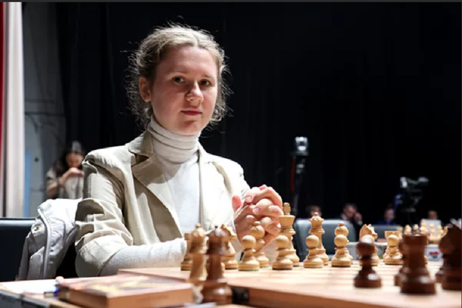 Россиянка Шувалова обыграла Петц во втором туре Гран-при FIDE в Астане
