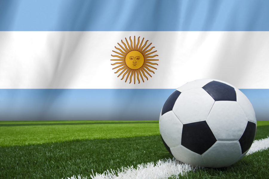 Аргентина сенсационно проиграла Саудовской Аравии. А как до этого стартовала команда при Месси на чемпионатах мира