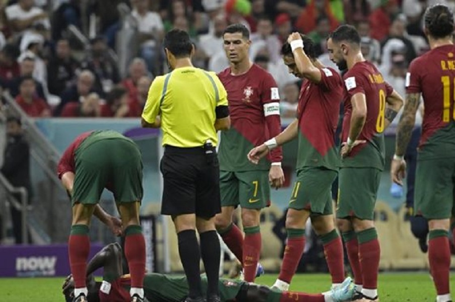 Защитник сборной Португалии Мендеш выбыл до конца ЧМ-2022 из-за травмы
