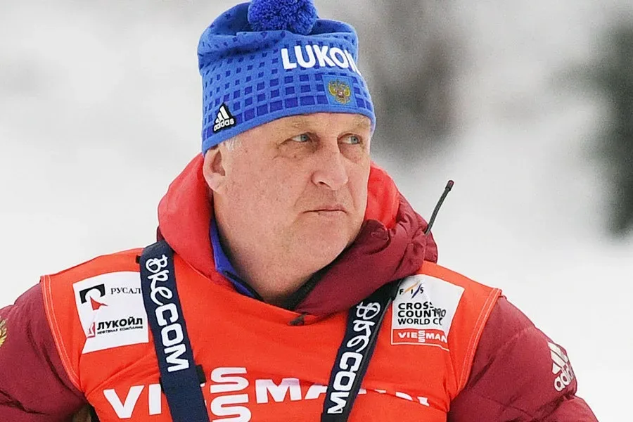 Тренер сборной России по лыжном гонкам обвинил жюри турнира в слабости