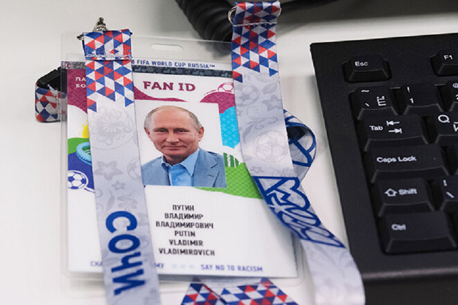 Путин поручил упростить использование Fan ID в России