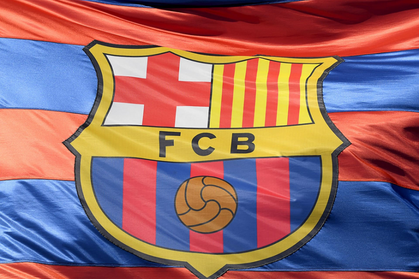 Барселона избежала наказания в связи с делом о подкупе судей и была допущена к Лиге чемпионов