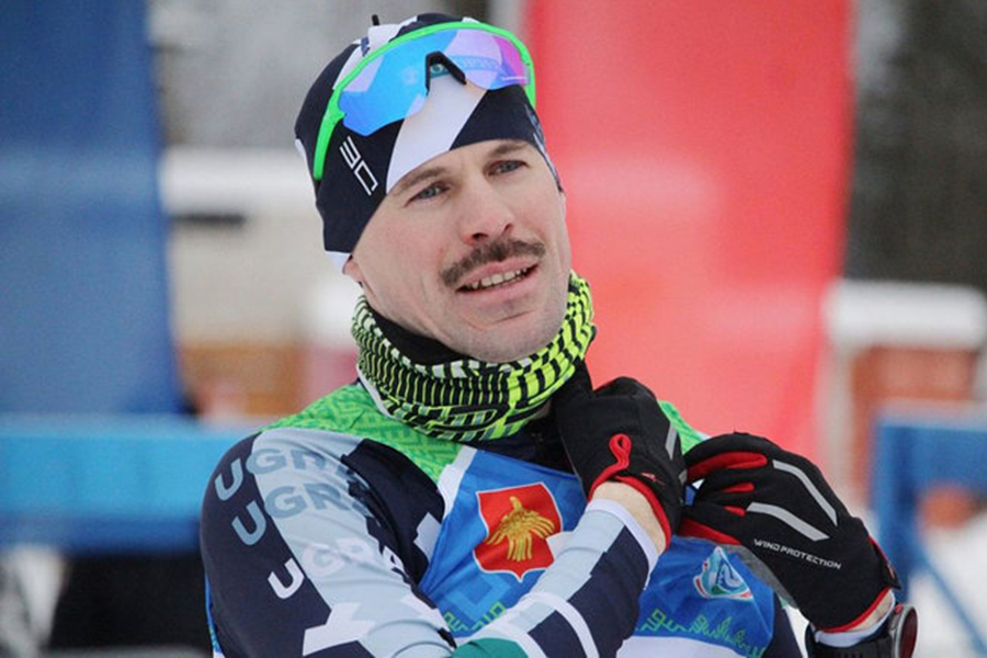 большунов фалун. лыжные соревнования скиатлон. лыжные гонки старт спринт. спринт. спорт бокс лыжные гонки.