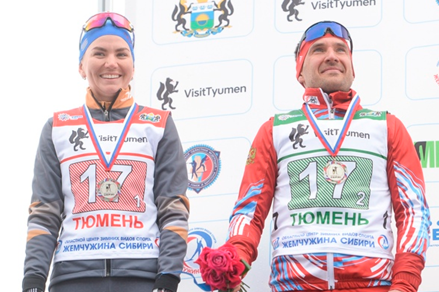 Сборная Тюменской области выигрывает сингл-микст на домашнем чемпионате России по биатлону