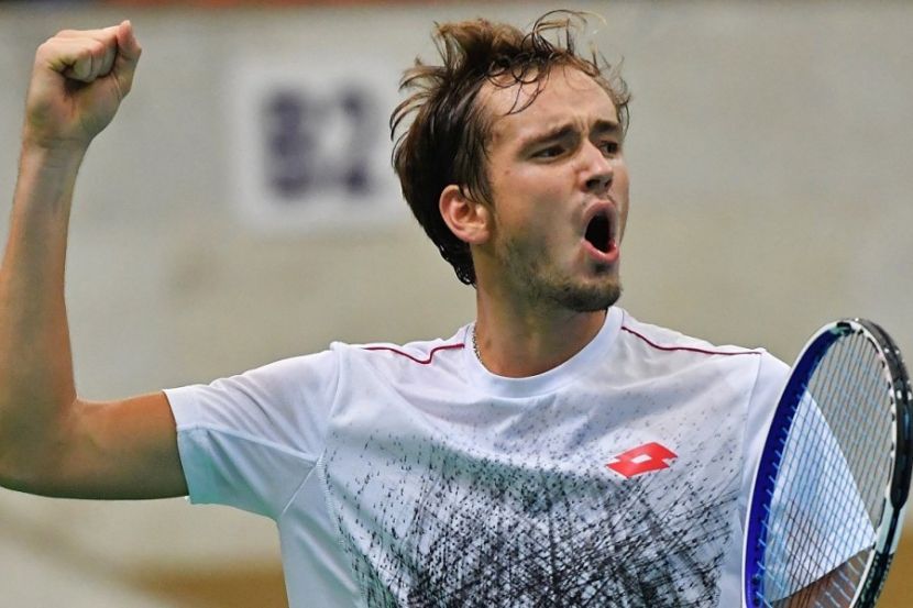 Селиваненко прокомментировал выход Рублёва и Медведева в четвертьфинал турнира в Мадриде