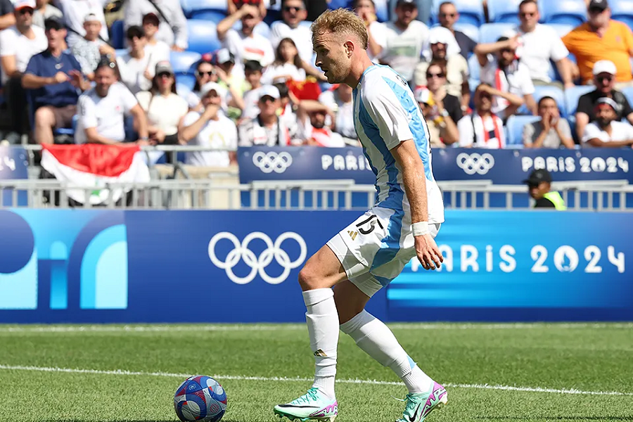 Названа сумма, которую Зенит заплатит за форварда Гонду