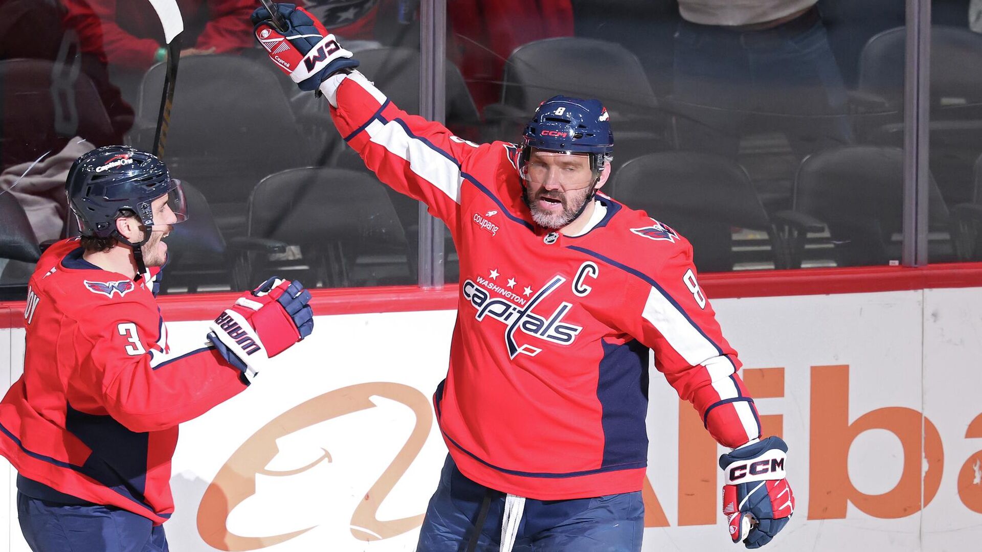 Овечкин до 35 шайб сократил отставание от снайперского рекорда Гретцки в НХЛ