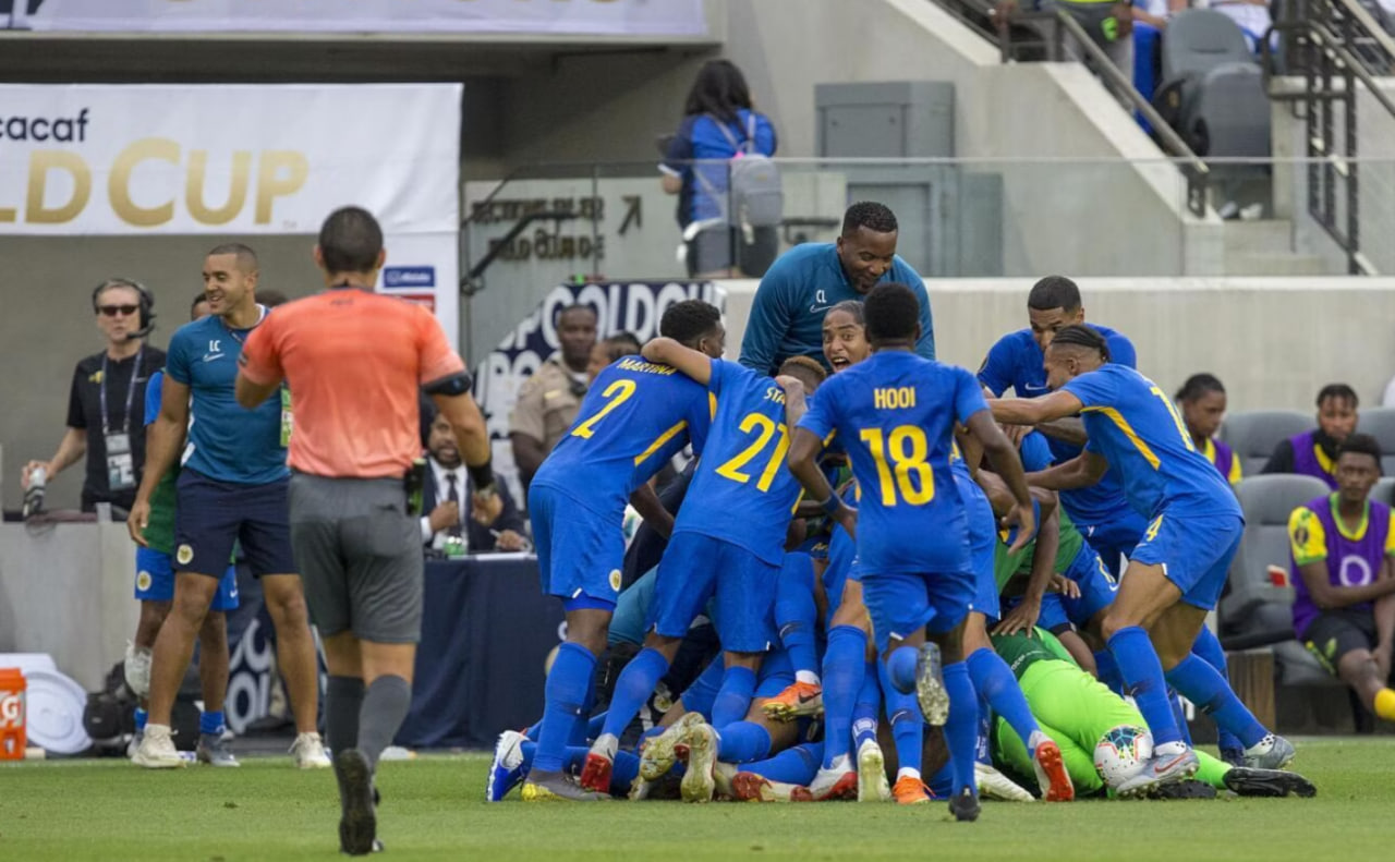 Жильбер Мартина: "Сборная Кюрасао уже стала чемпионом мира по футболу"