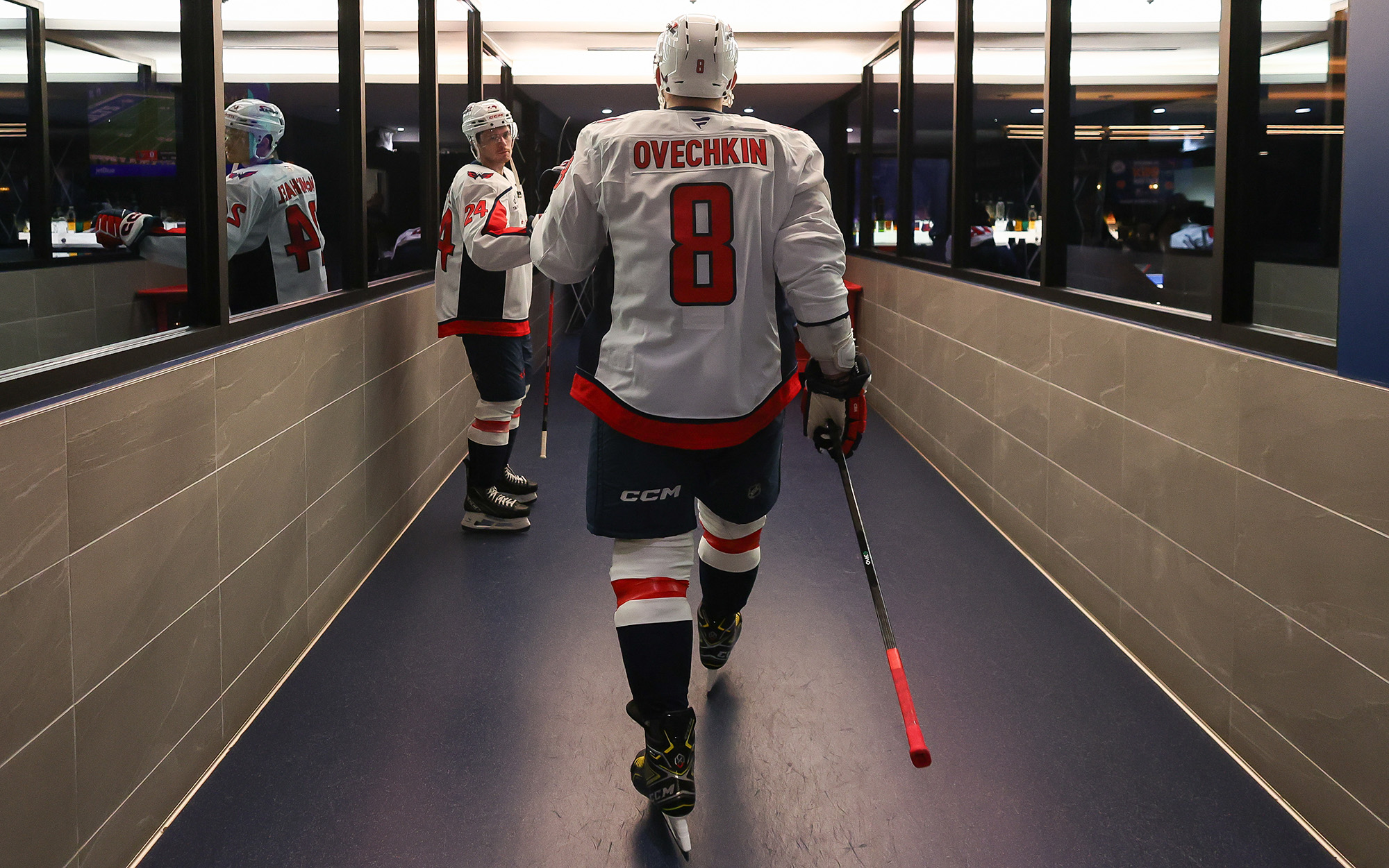 Величие Овечкина. Россиянин вновь показал, за что его уважают соперники в НХЛ