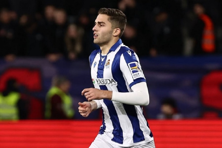 "Реал Сосьедад" забил два мяча сопернику после ухода Захаряна с поля