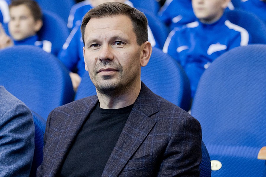 Зырянов рассказал о мыслях, на которые его наталкивают фото на базе Зенита