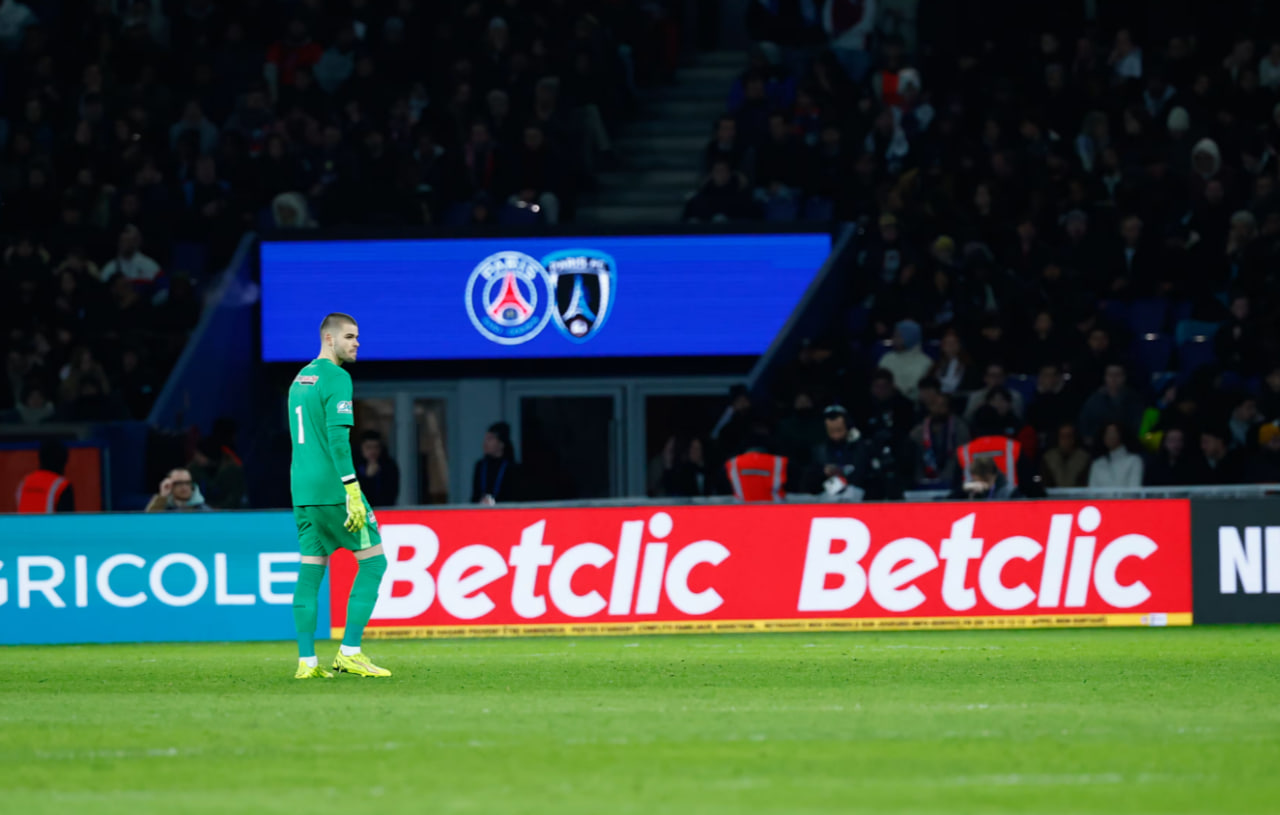 Шевалье и Забарный получили самые низкие оценки в провальном матче ПСЖ