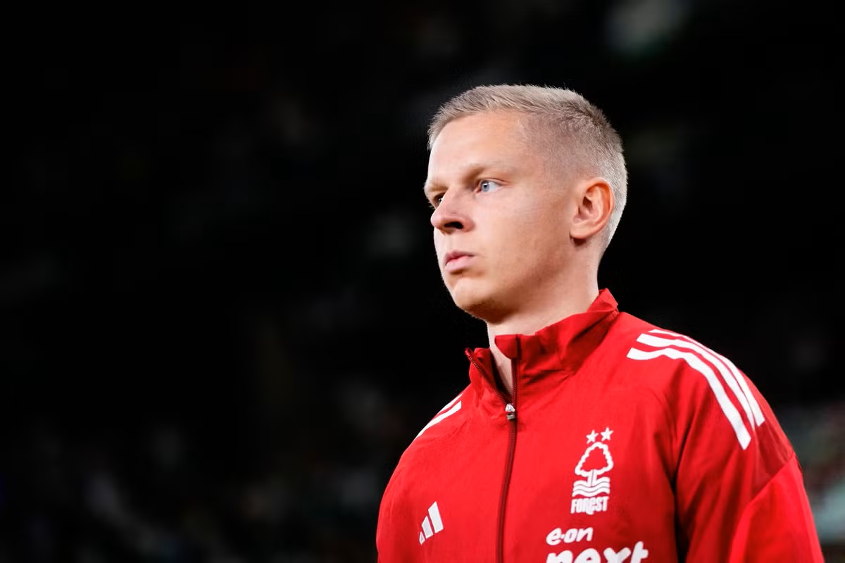 Зинченко ответил на слухи о своей отписке от ПСВ на фоне перехода в Аякс