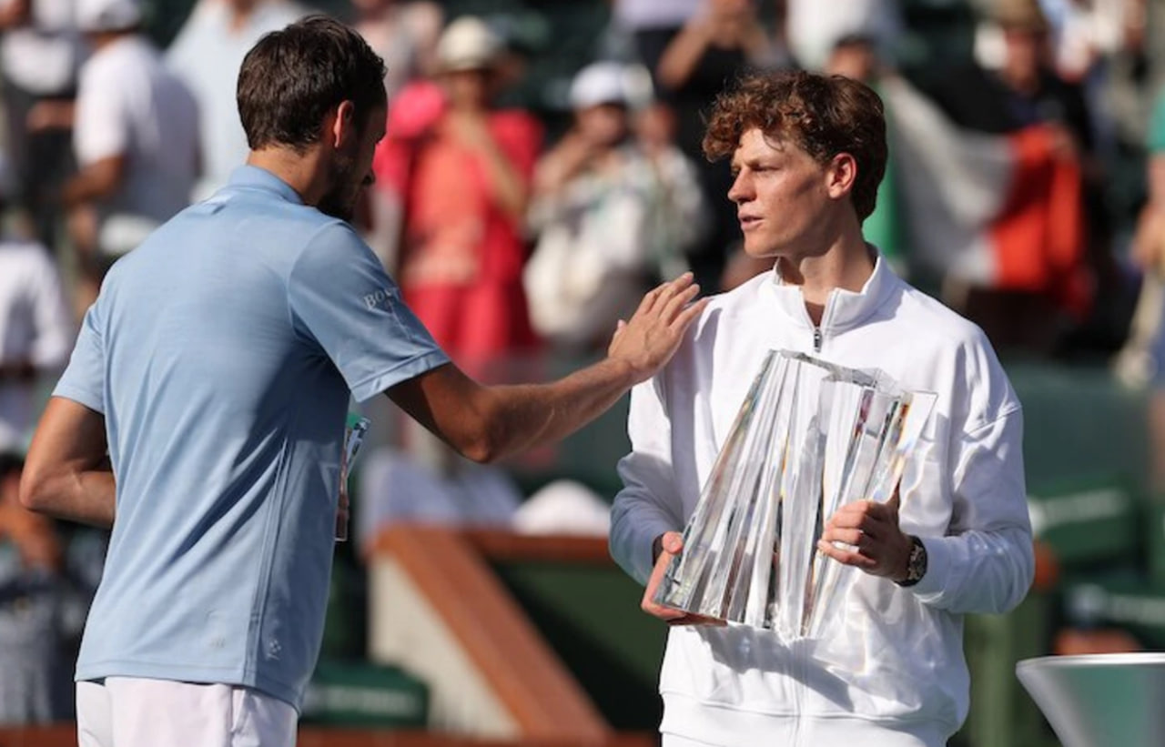 Продолжай бороться! Синнер обратился к Медведеву после победы в Индиан-Уэллсе