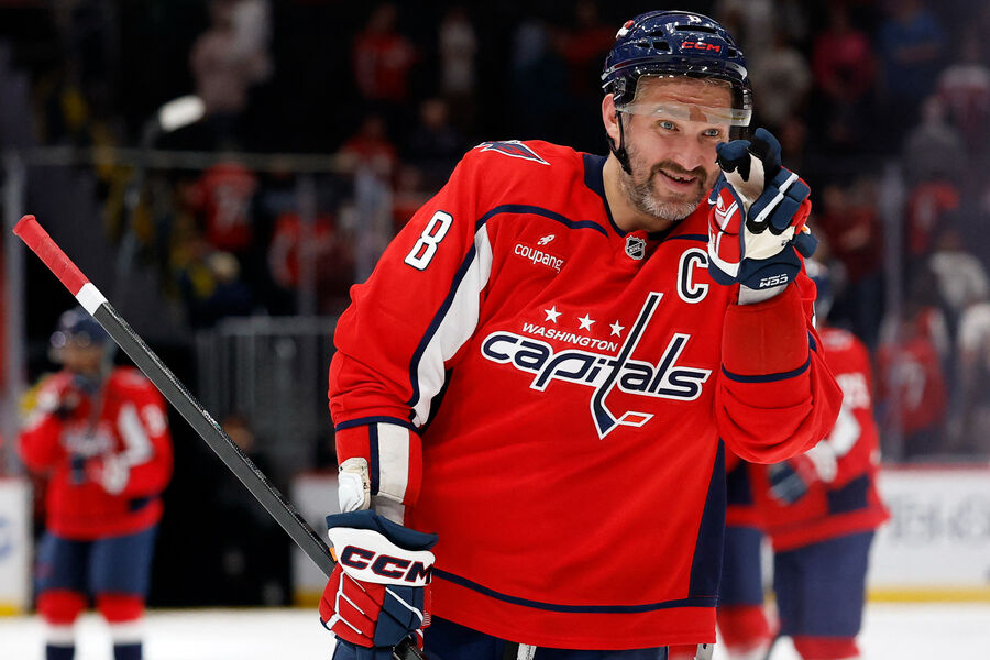 Каменский ответил, способен ли Овечкин побить рекорд Гретцки в текущем сезоне