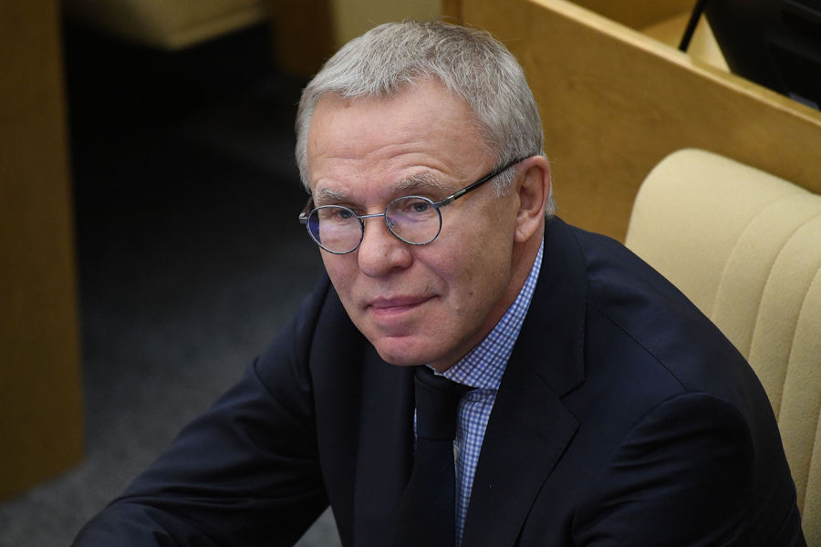 Фетисов хочет, чтобы США и Канада повлияли на допуск России