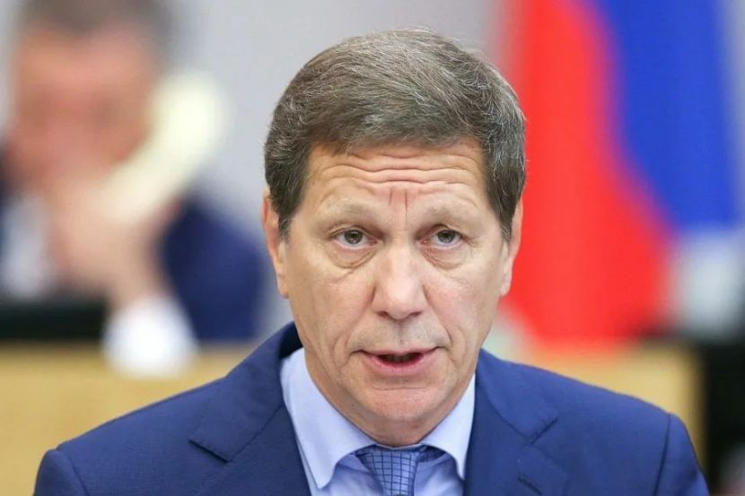 Александр Жуков