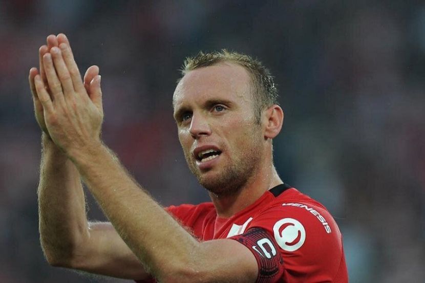 Денис Глушаков