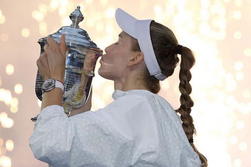 Елена Рыбакина