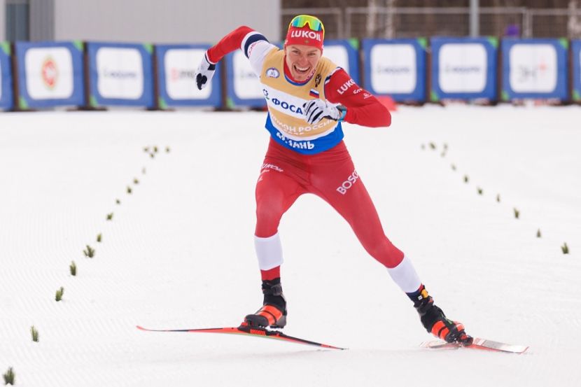 Александр Большунов