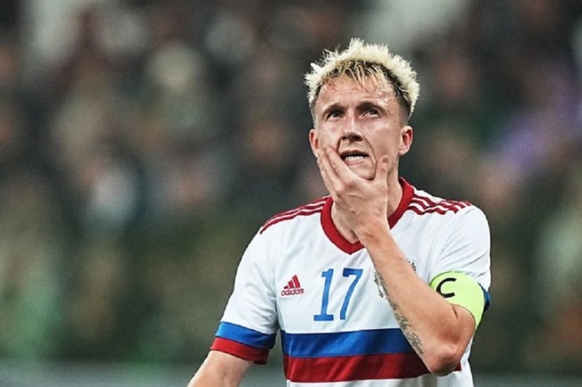 Александр Головин