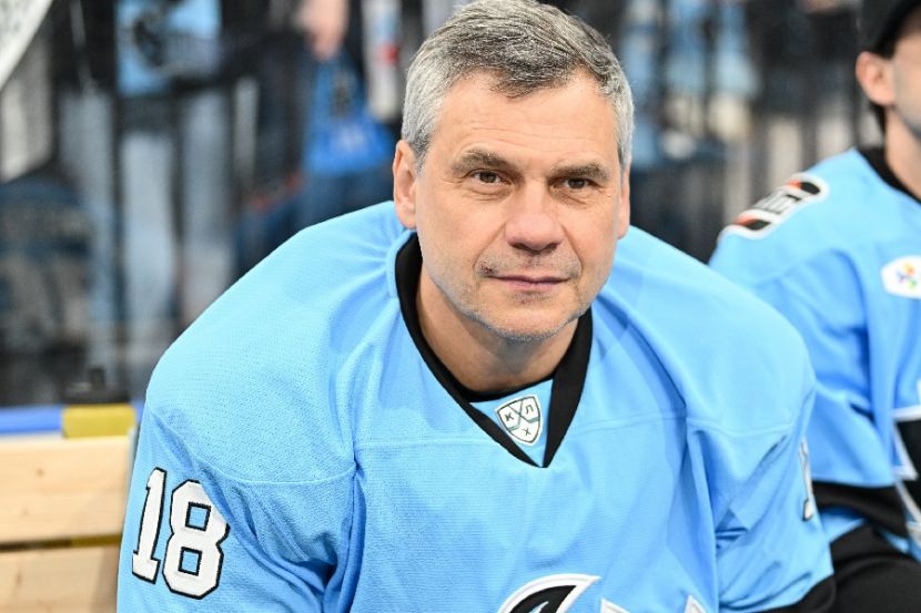 Дмитрий Квартальнов