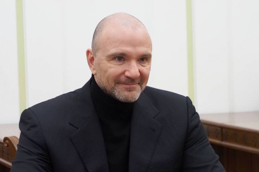 Сихарулидзе переизбран на пост президента Федерации фигурного катания ...