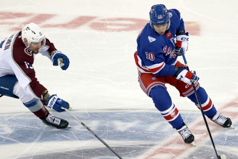 Артемий Панарин