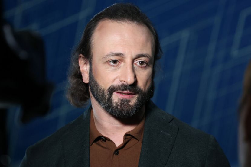 ���� �������