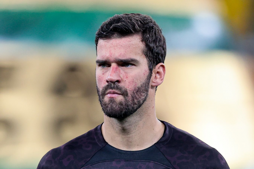 Алисон Бекер