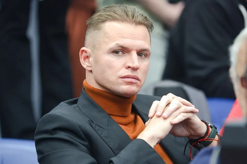 Дмитрий Тарасов