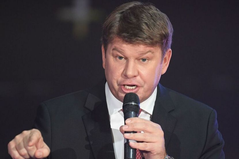 Дмитрий Губерниев