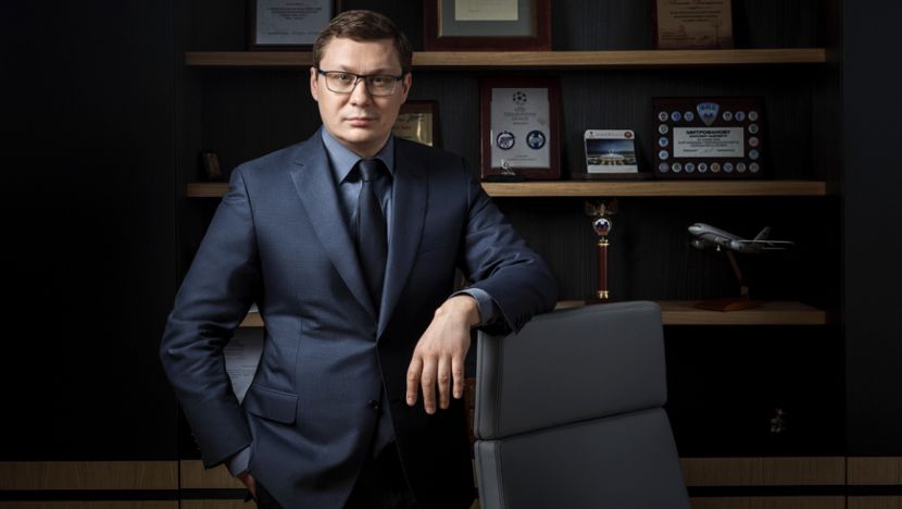 Максим Митрофанов