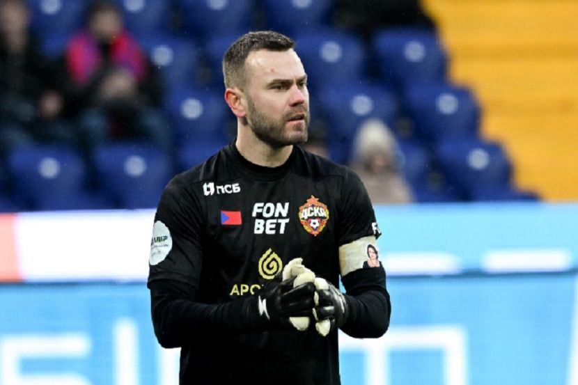 Игорь Акинфеев