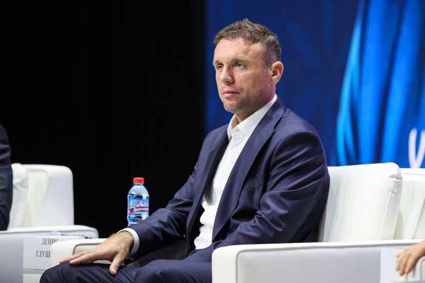 Денис Глушаков