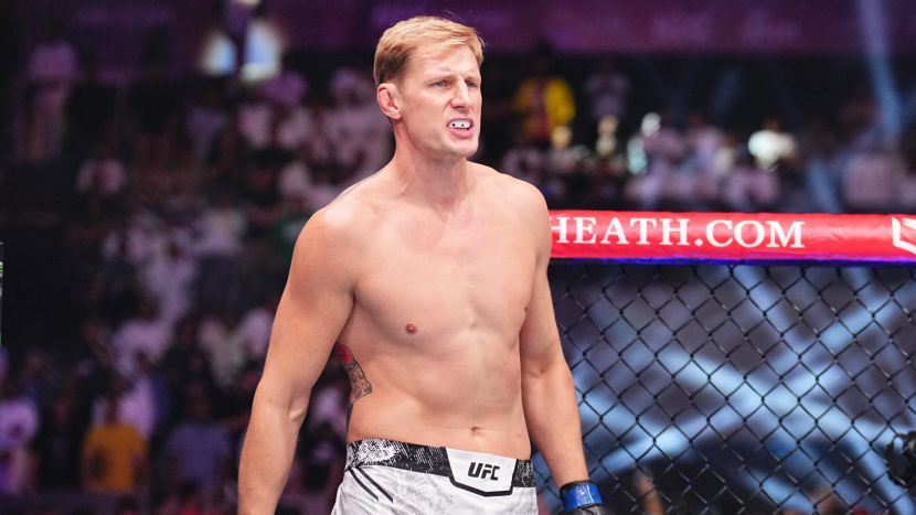 Александр Волков