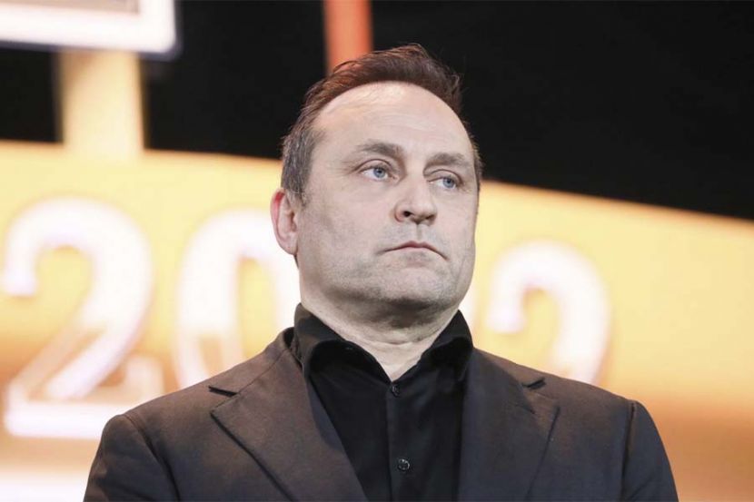 Дмитрий Свищёв