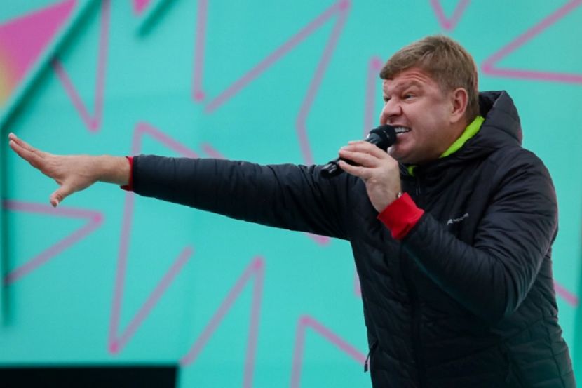 Дмитрий Губерниев