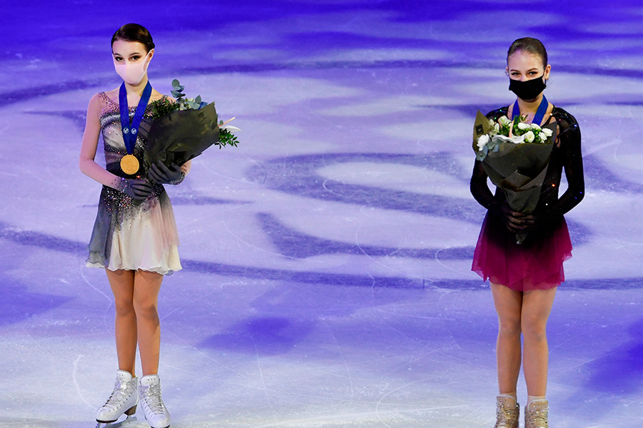 Анна Щербакова и Александра Трусова на чемпионате мира